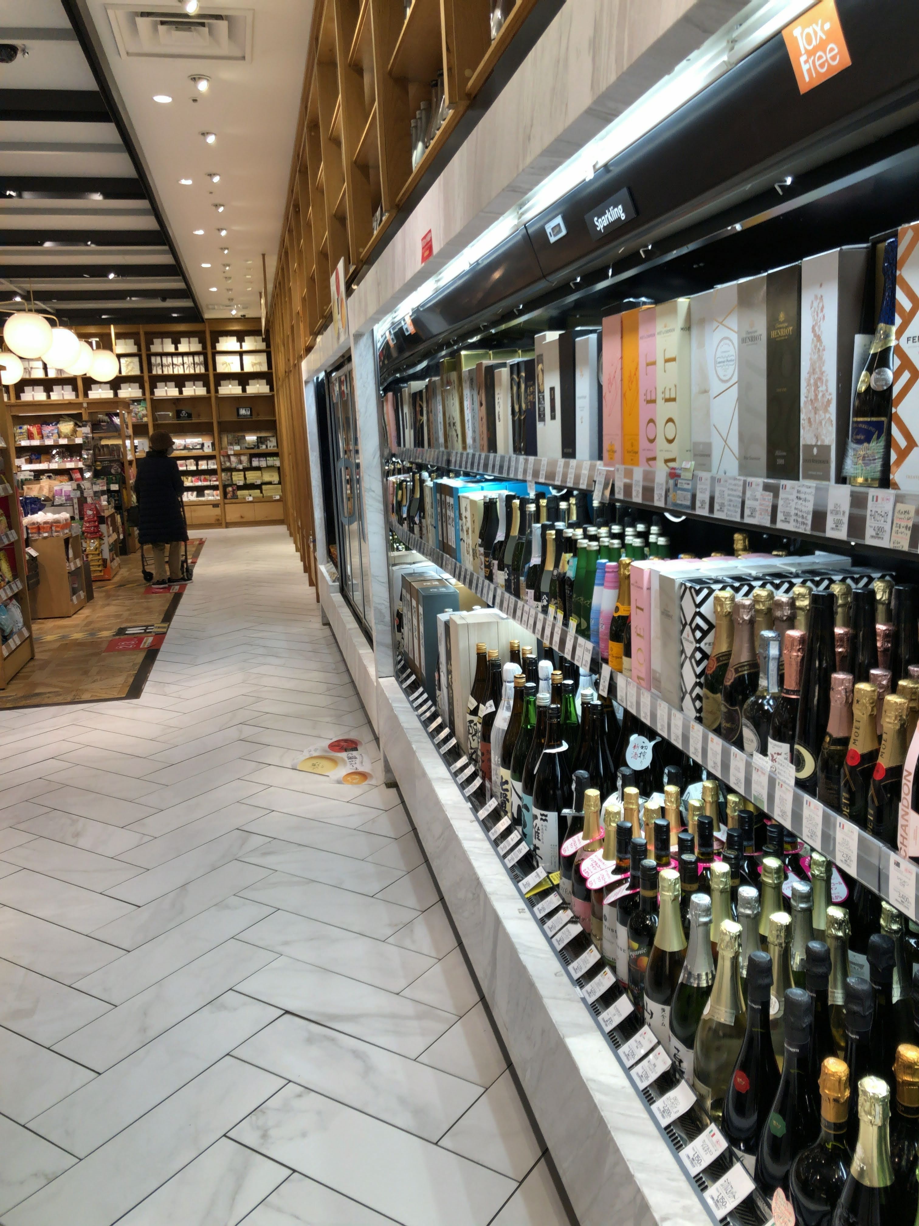 クイーンズ伊勢丹/品川店