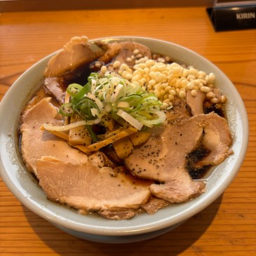 Jiro-style ramen with black ramen